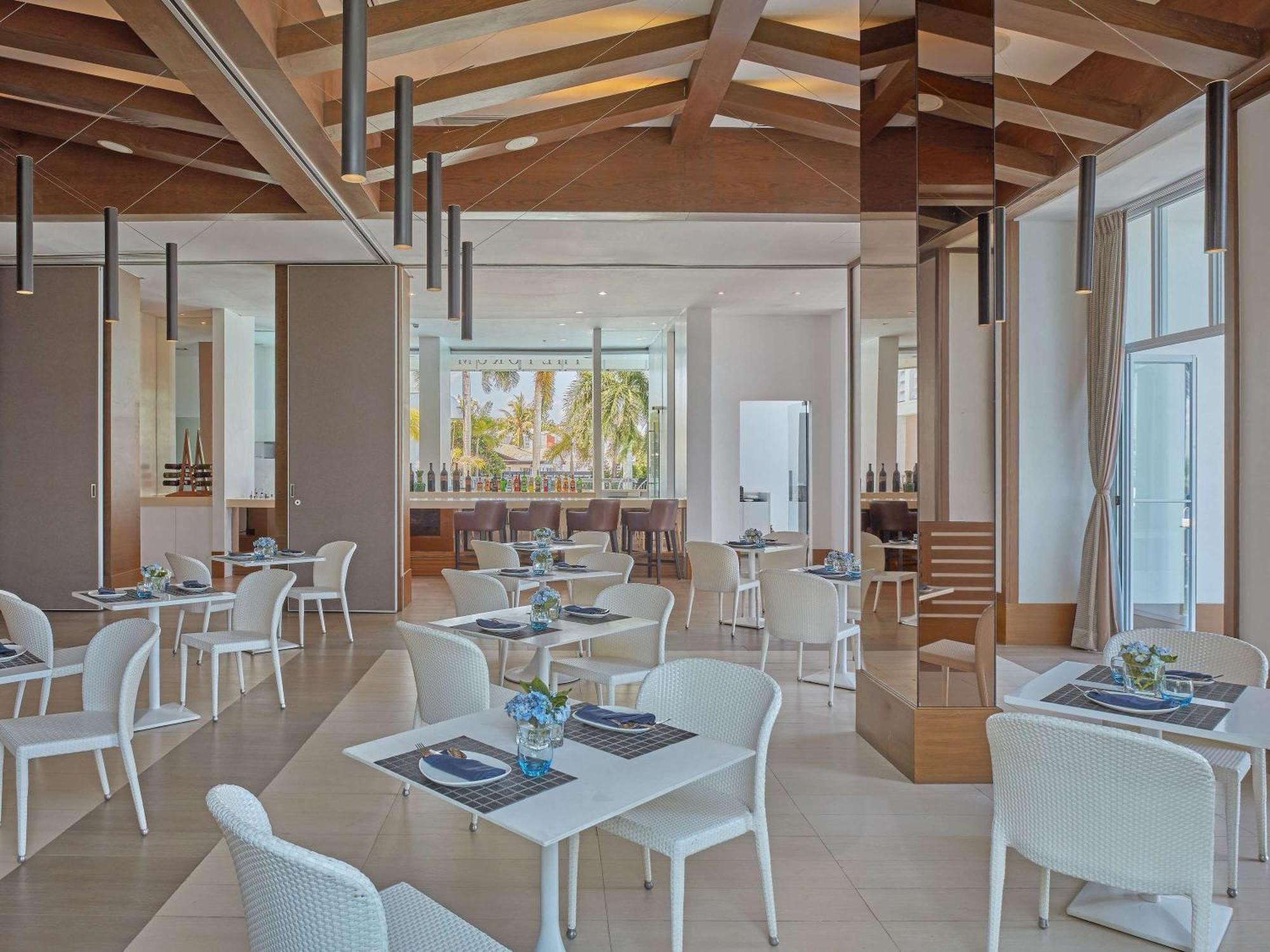 Moevenpick Mactan Island Cebu 5* Punta Engano (Mactan)